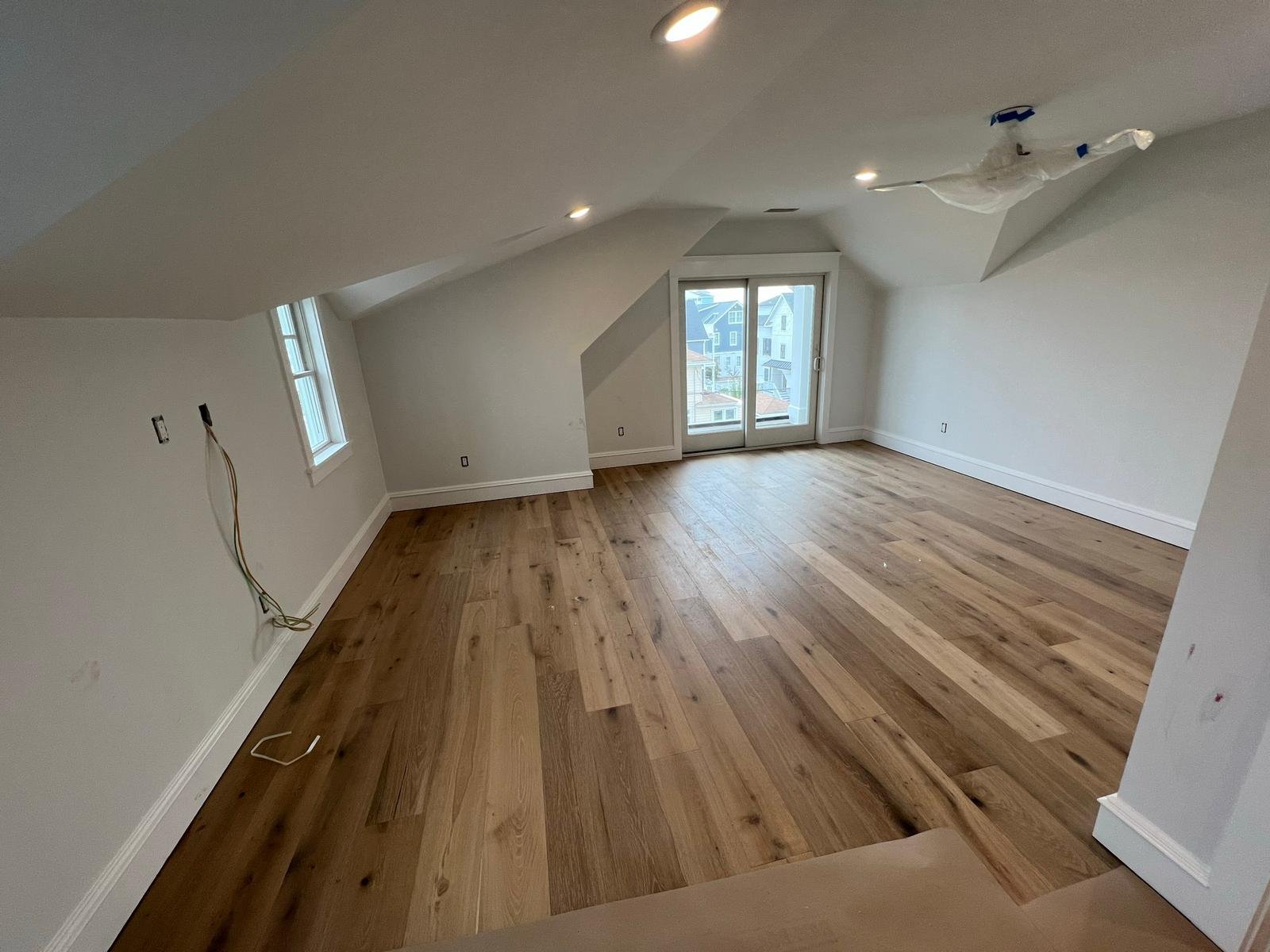 83d0b005-9c58-456a-af40-1884d89d8c3f