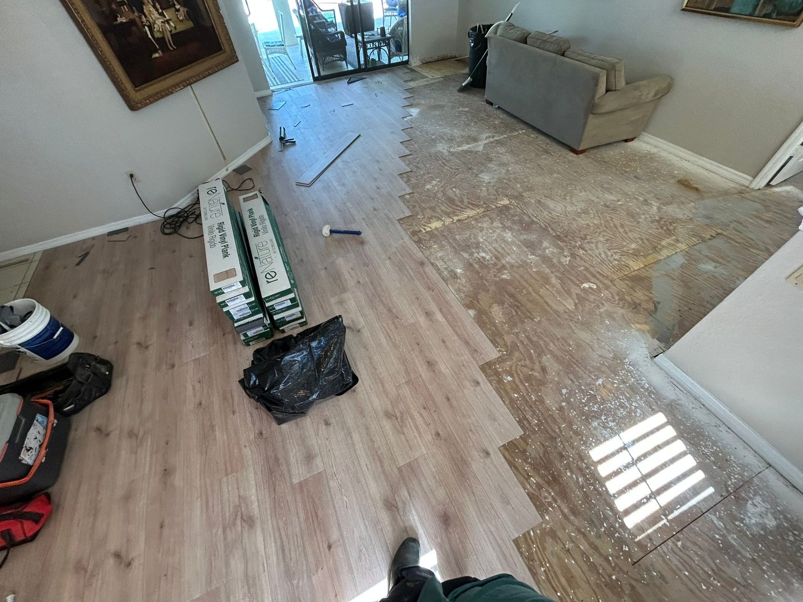 c0761753-3eff-4acd-8530-090916197387